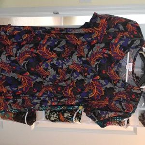 Lularoe xs Carly